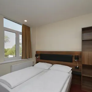 Hotel Ibb Berlin-airport
