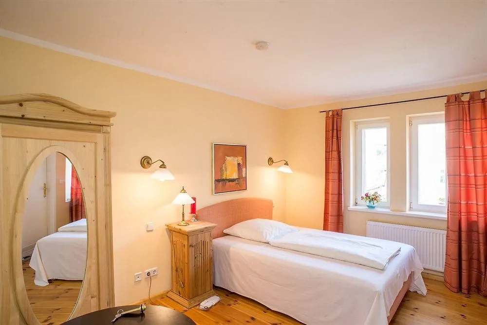 ברלין Hotel Residenz Begaswinkel 4*,